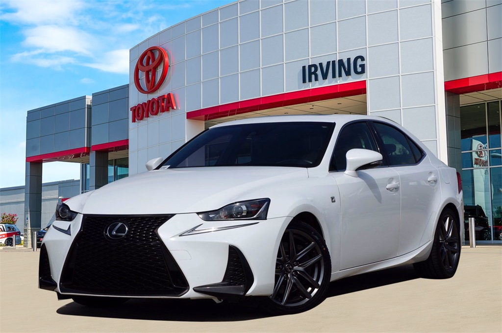 Pre-Owned 2017 Lexus IS 200t RWD 4D Sedan